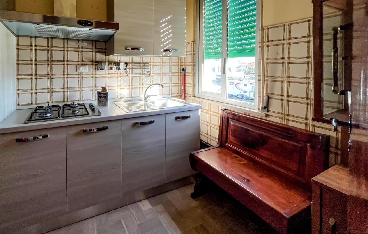 Gorgeous Apartment In Marina Di Santangelo Сільві-Марина Екстер'єр фото